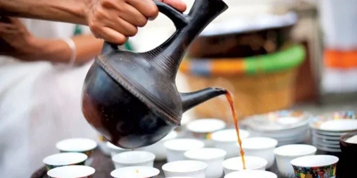 Eritrese Koffieceremonie Eritrese Koffieceremonie